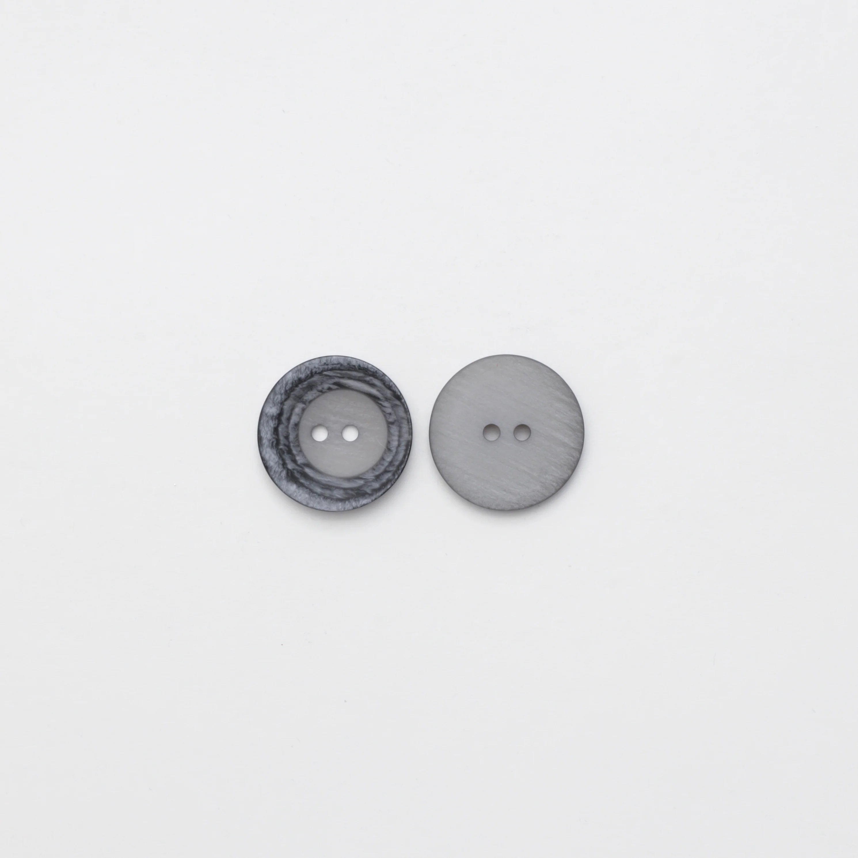 Buttons - 2 Hole - 28mm - Dish - Assorted - Image 8