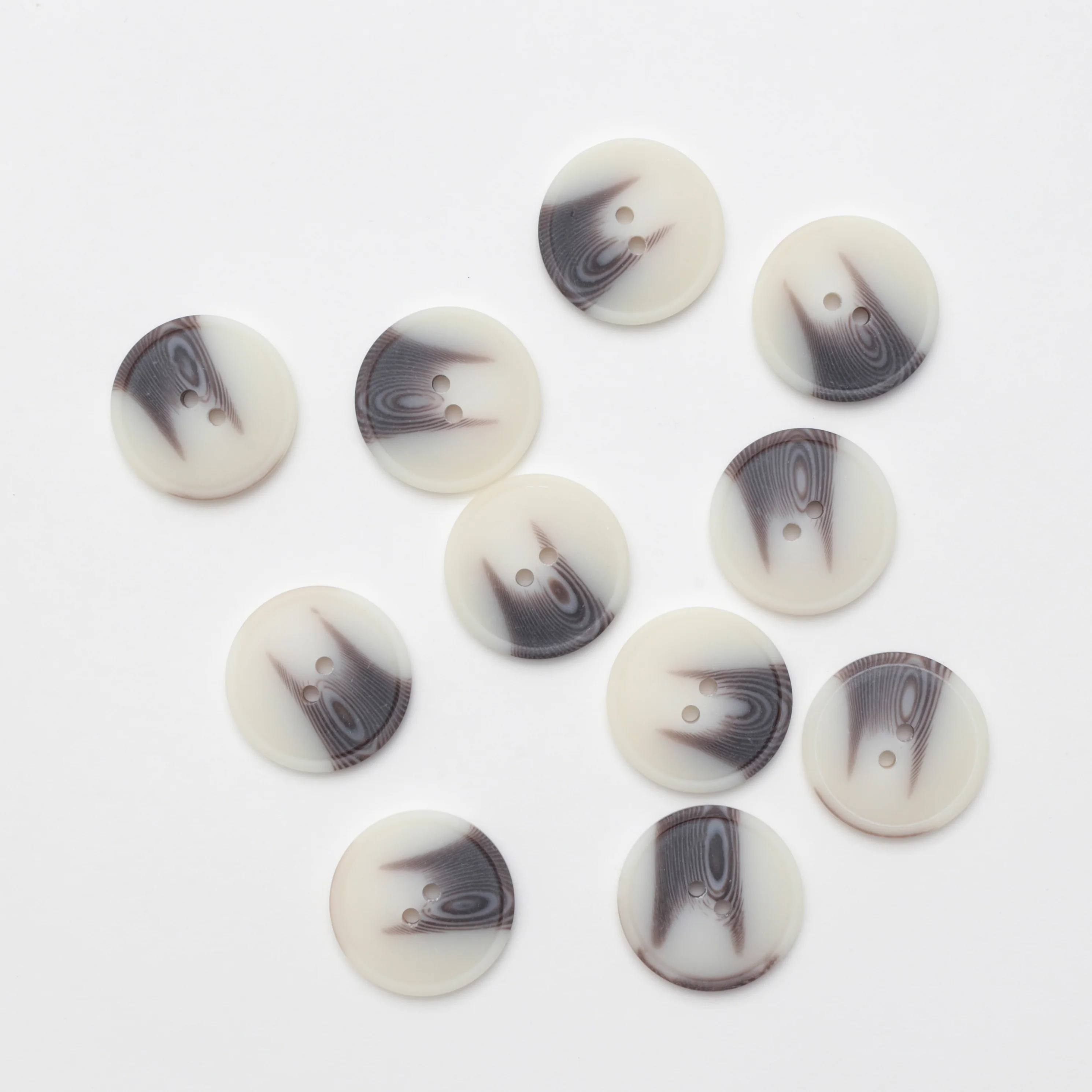 Buttons - 2 Hole - 30mm - Matte - Assorted - Image 5