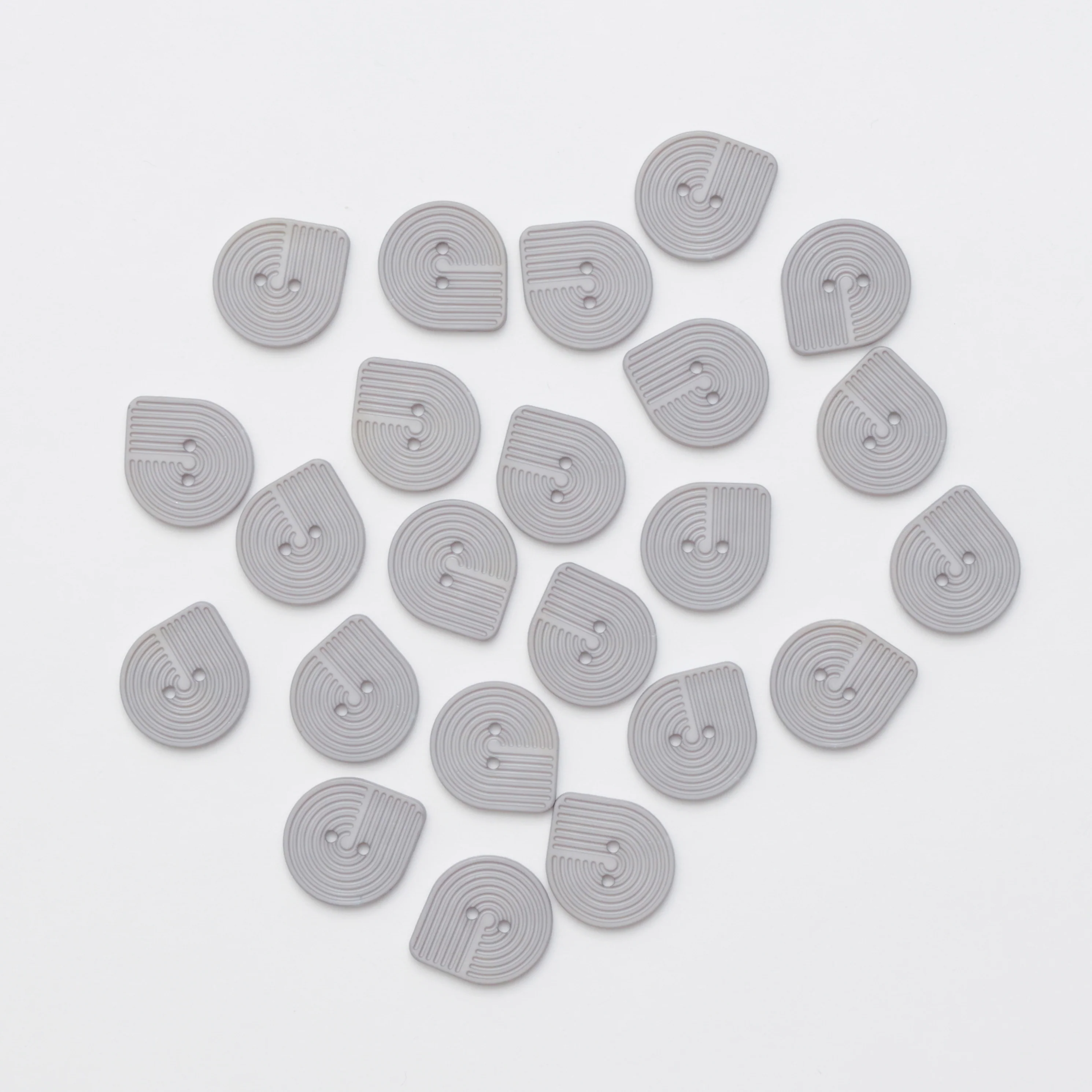 Buttons - 2 Hole - 32mm - Oval - Assorted - Image 6