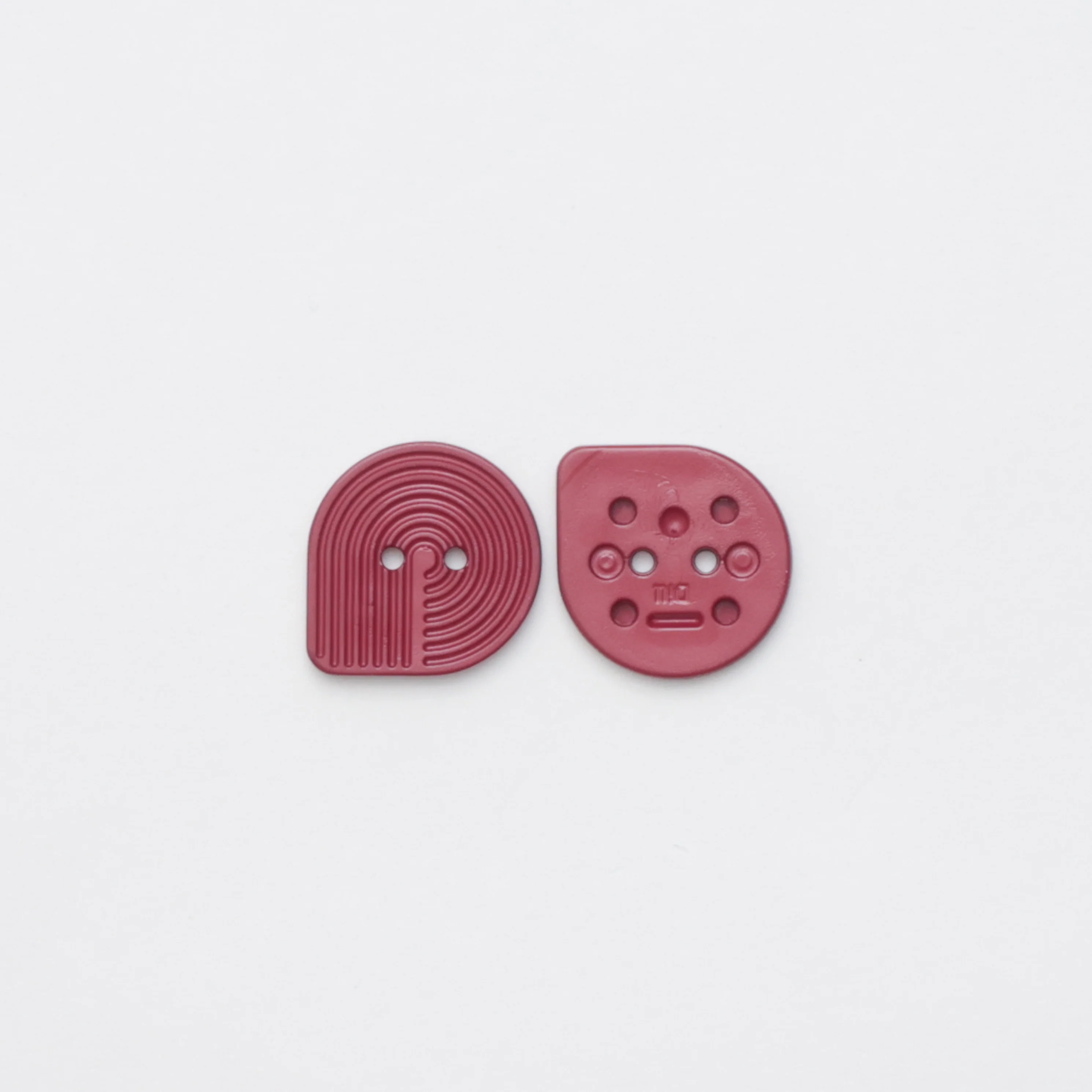 Buttons - 2 Hole - 32mm - Oval - Assorted - Image 9