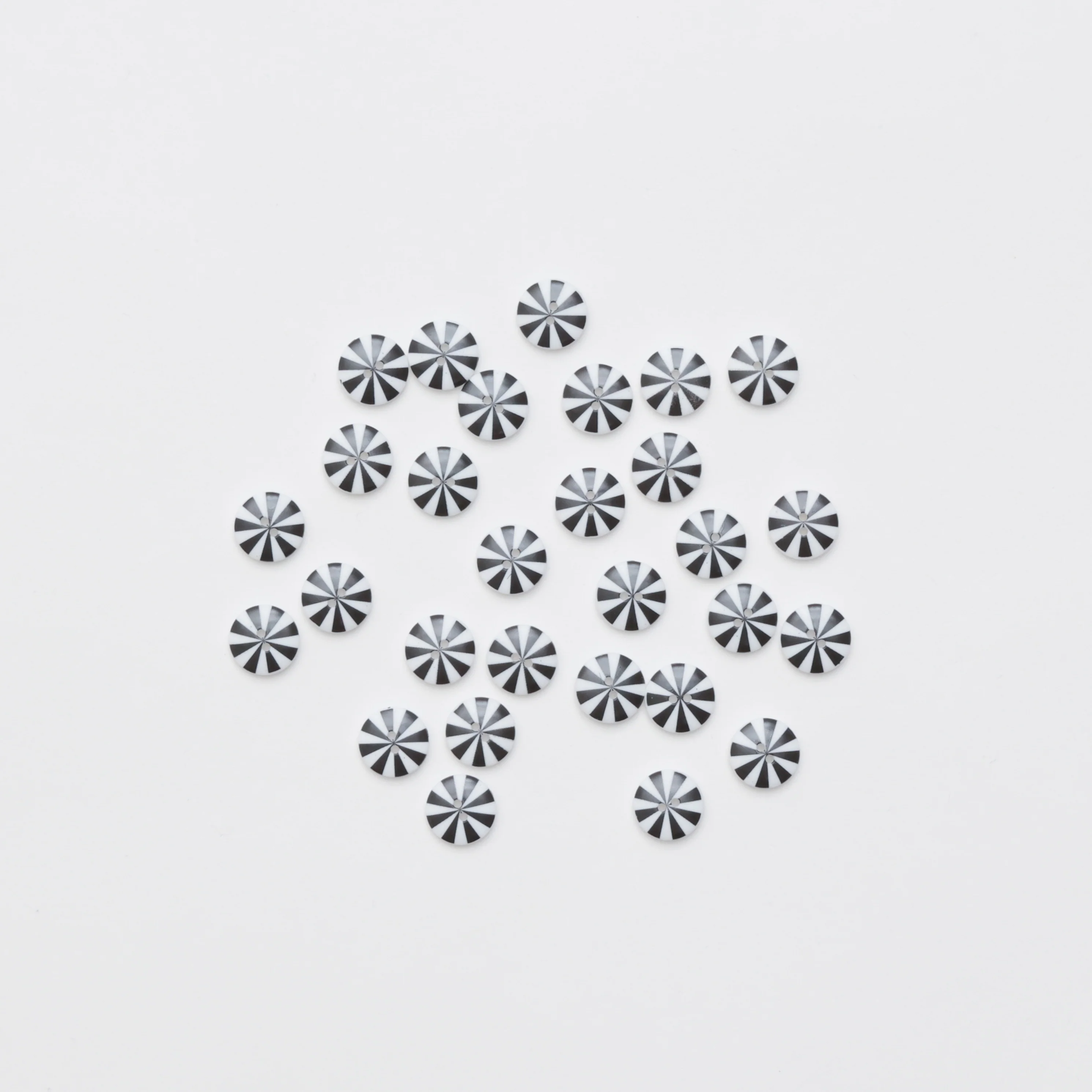 Kaffe Fassett - Buttons - 2 Hole - 15mm - Black & White - Assorted - Image 5