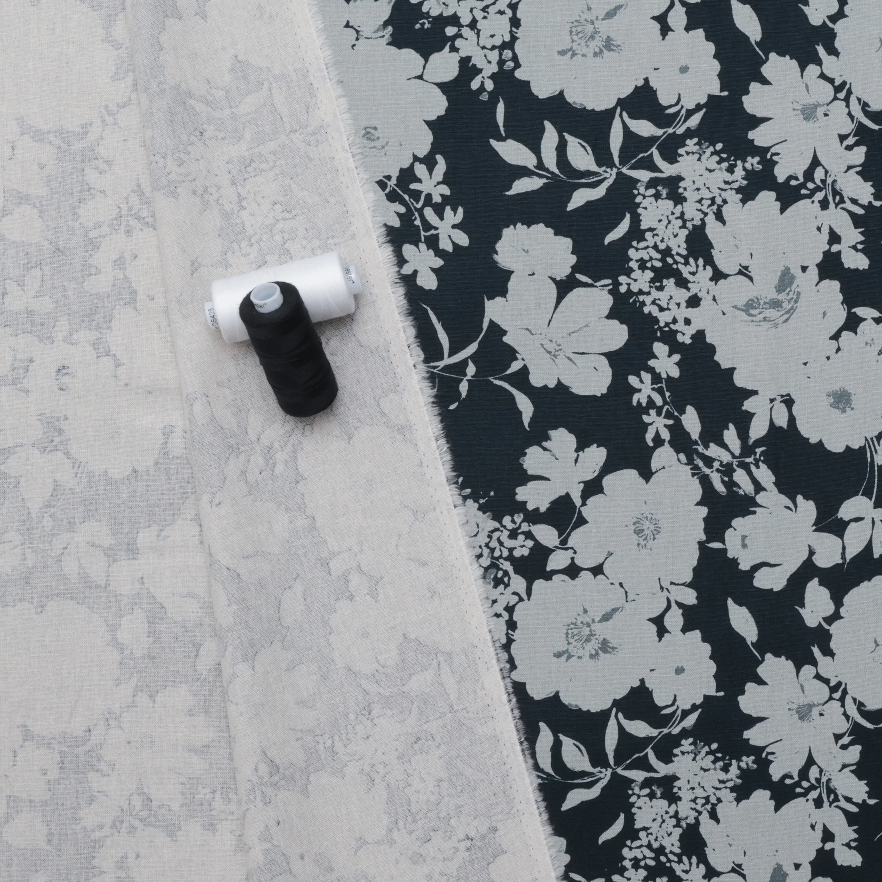 Moda - Mochi Linen - Arabesque - Whisper - Midnight - Image 3