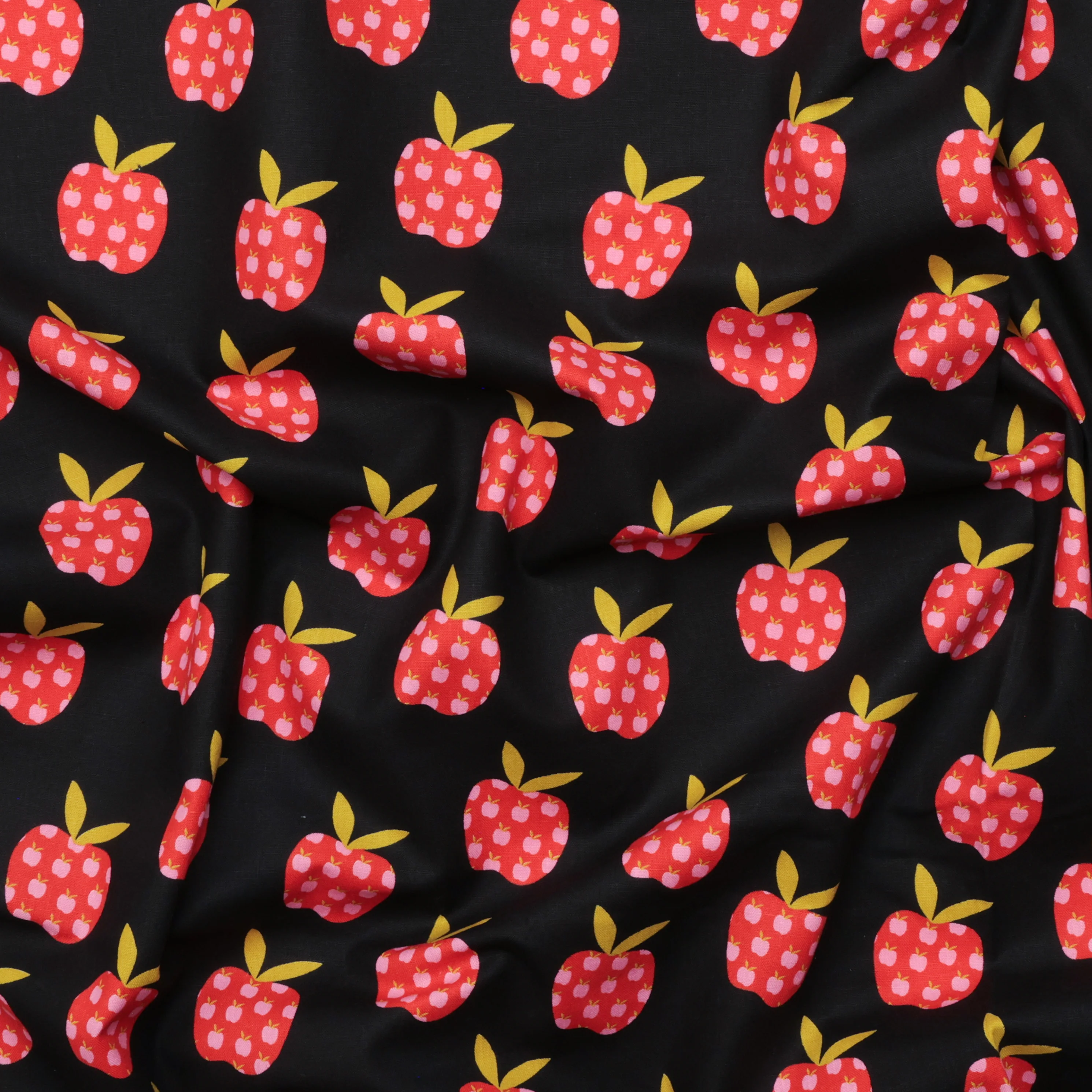 Ruby Star - Canvas - Mystic Fable - Big Apple - Black