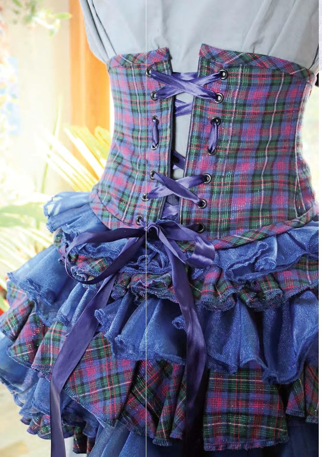 Witch's Wardrobe - R. Henderson - Book - Image 5